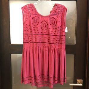 Women’s long pink boutique top